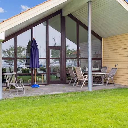 Holiday home 5 Star In *